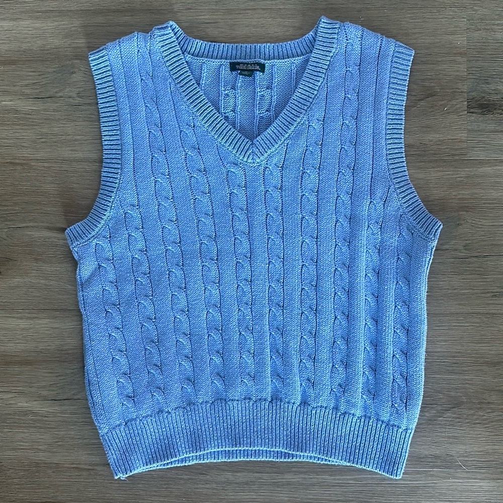 Wild Fable periwinkle blue sweater vest